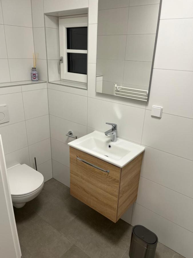 Apartmentz - Zimmervermietung Sankt Peter ob Judenburg エクステリア 写真